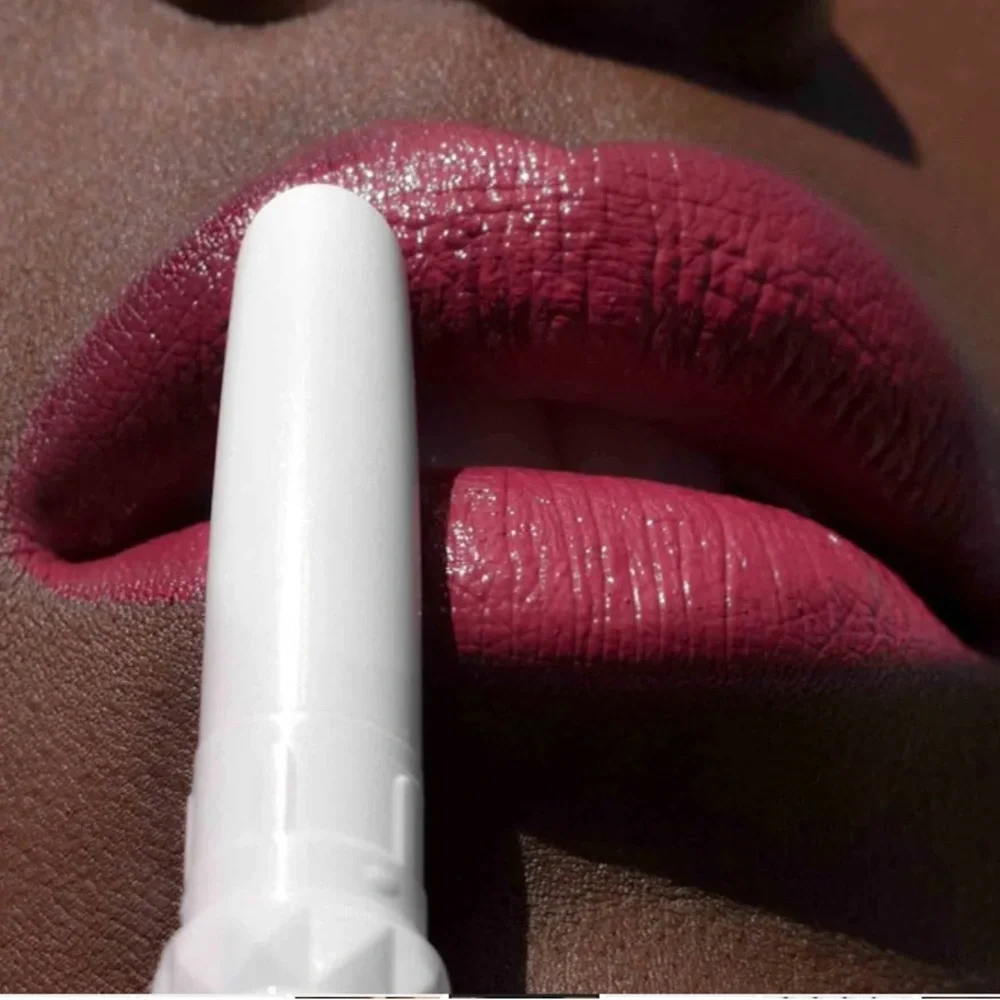 KVD Epic Kiss Vegan Butter Lipstick - medium rose pink - .03